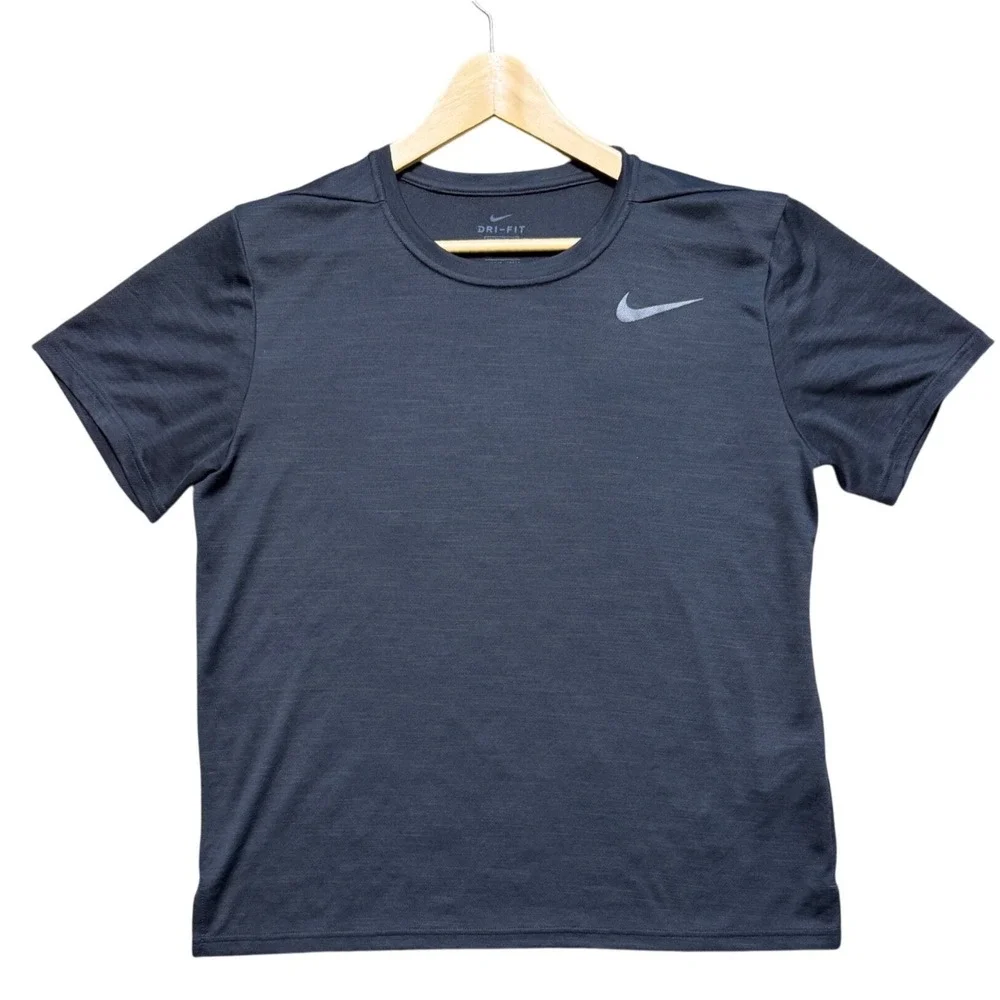 Nike T-Shirt Mens L DB4229-010 Black Dri-FIT Standard Fit Short Sleeve EUC